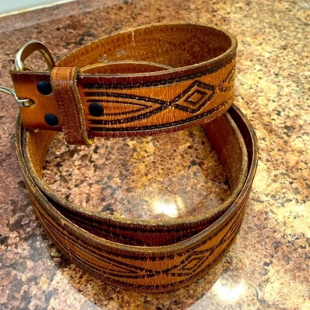 Genuine Leather Belt Brown Cognac Tulled silver buckle distressed Mexico